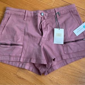 NWT Women’s Cosmic Blue Love Hannah Zipper Cargo shorts, plum rose, sz 14